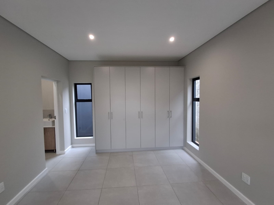To Let 3 Bedroom Property for Rent in Haasendal Western Cape